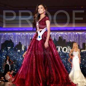 Copy* Sherri Hill Gown